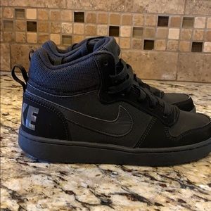 Boys Nike Hightop shoes